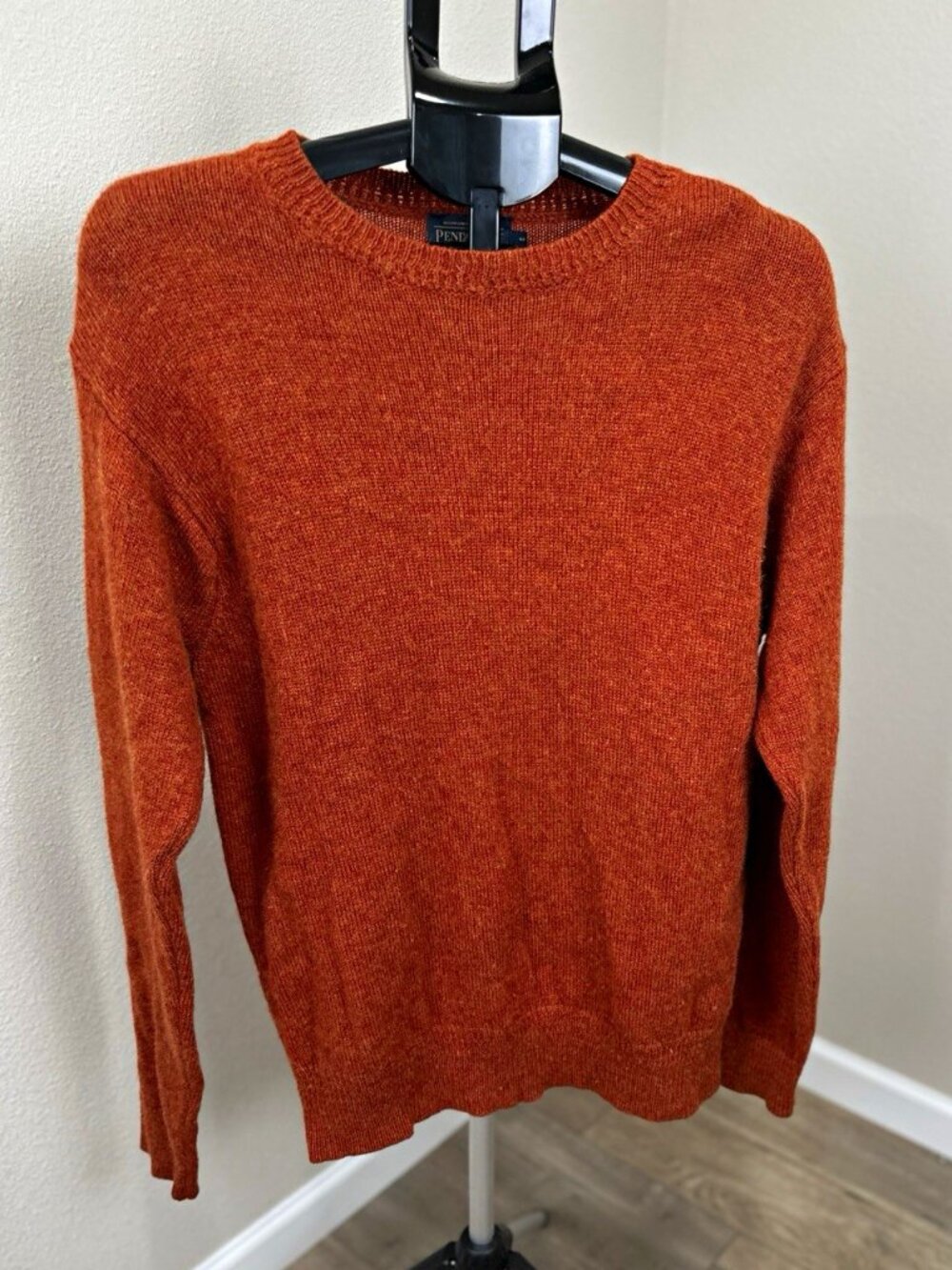 Pendleton Men’s M Washable Wool Crewneck Sweater Rust Brown Pullover